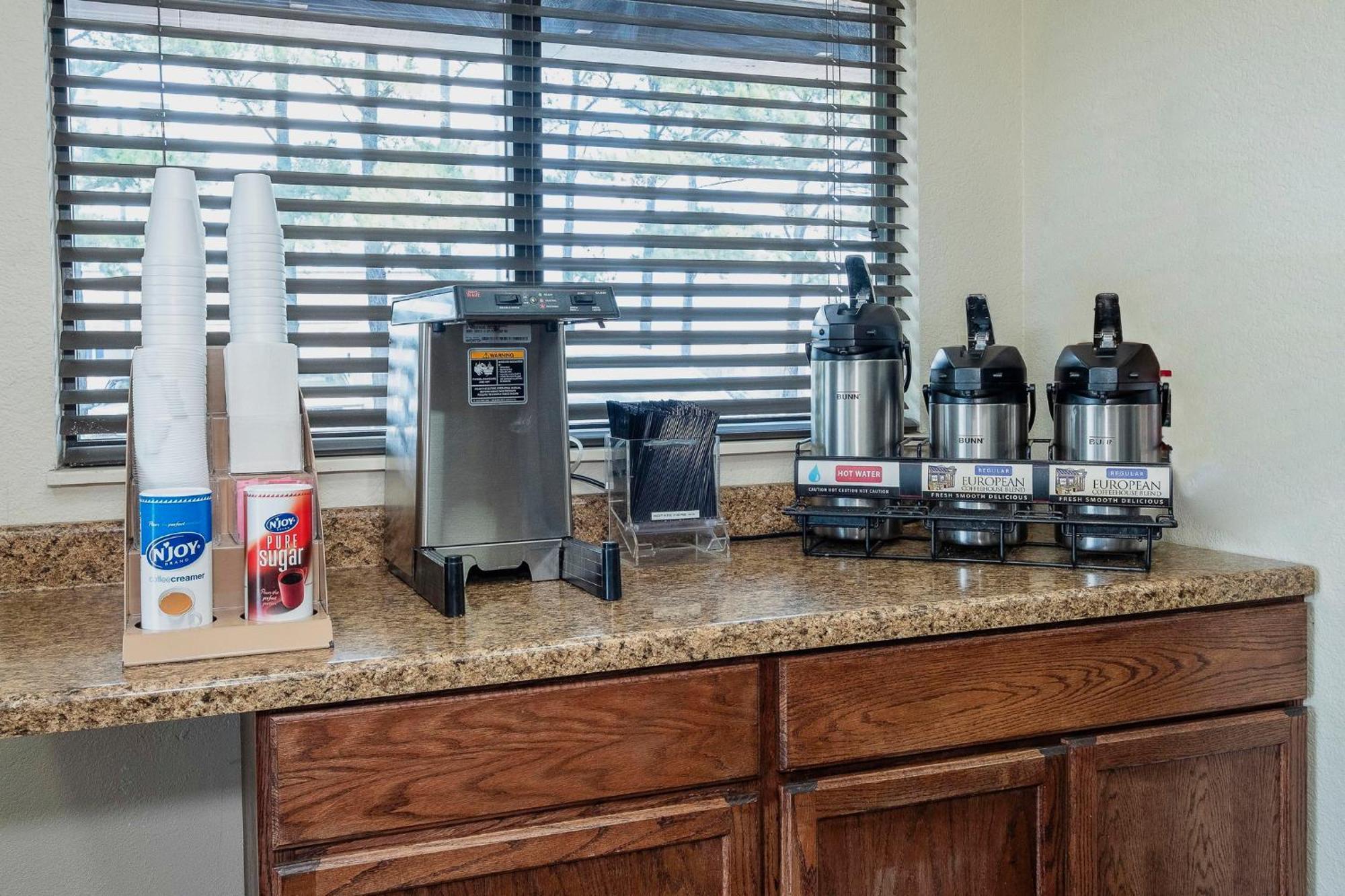 Red Roof Inn Jackson North - Ridgeland Ngoại thất bức ảnh